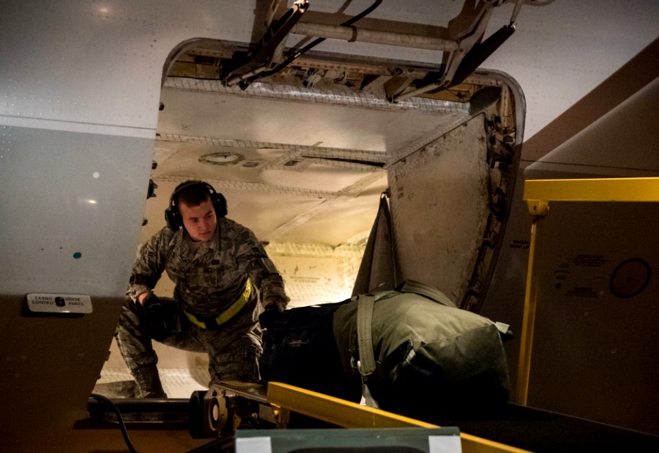 Mobility Guardian 2019 CRAF 757 delivers personnel, cargo 190908-F-BO262-1077