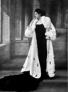 Mlle Mata Hari photo