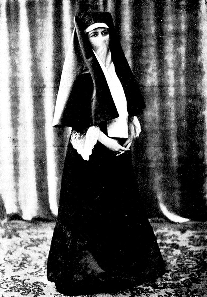 Mme Jehan d'Ivray en dame égyptienne
