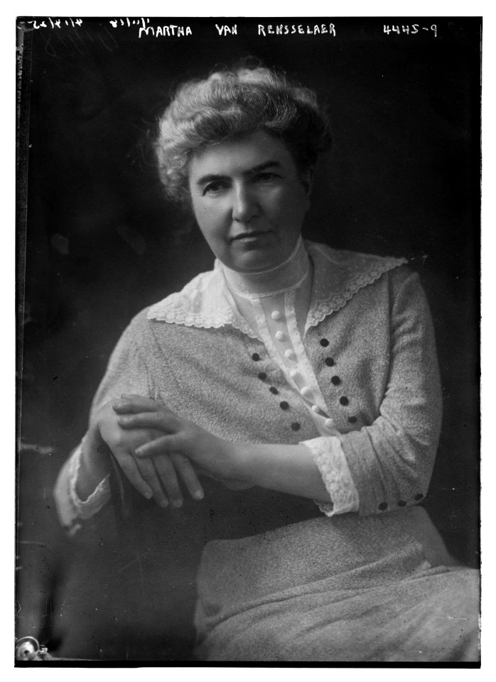 Martha Van Rensselaer LCCN2014706075