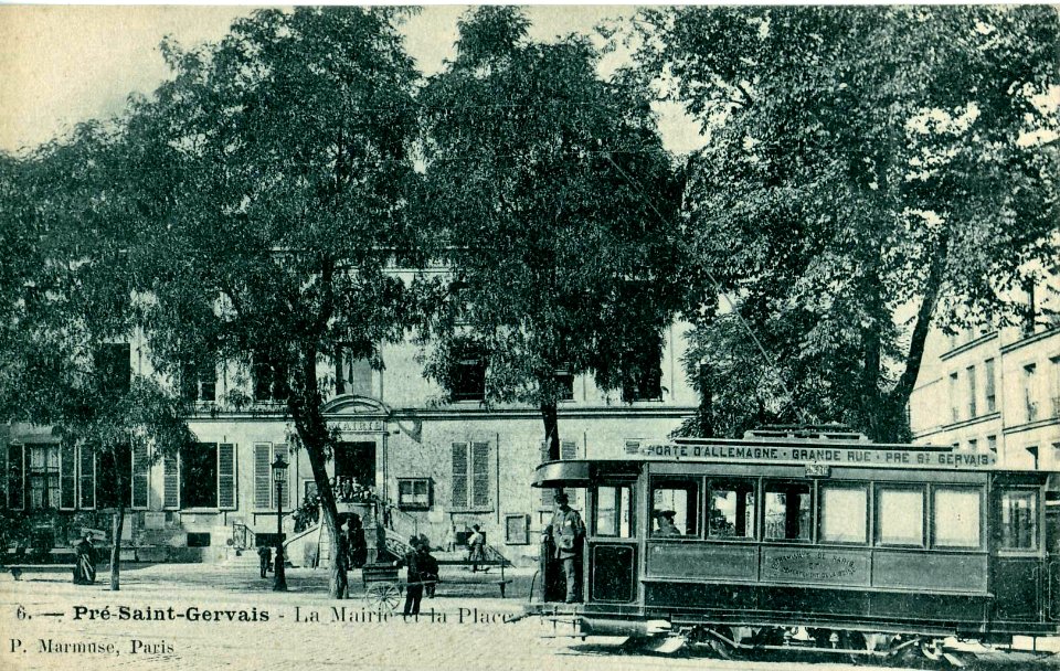 Marmuse 6 - PRE SAINT GERVAIS - La Mairie et la Place