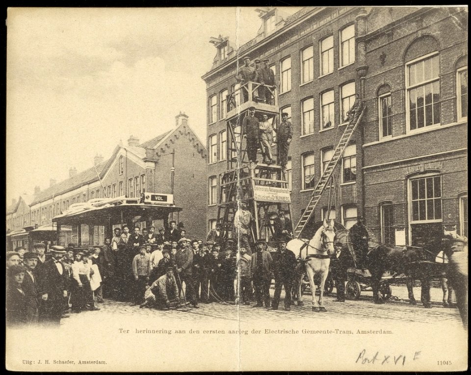 Marnixstraat met geheel rechts nummer 2 en in het midden ingang Eerste Marnixdwarsstraat. Uitgave J.H. Schaefer, Amsterdam, Afb ANWU01795000005