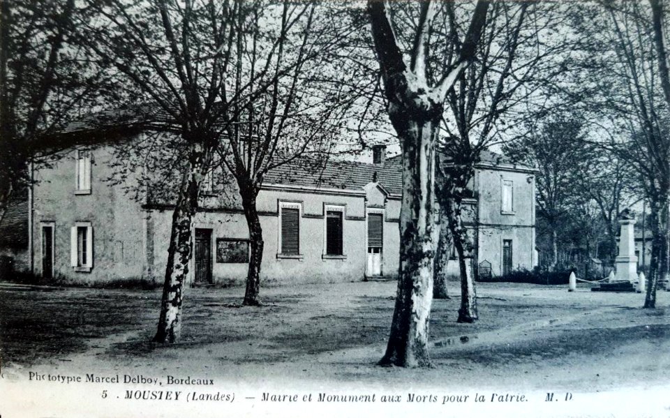 Moustey (Landes) - Mairie 2