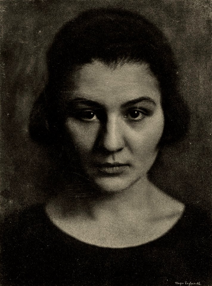 Martha Dix by Hugo Erfurth 1922
