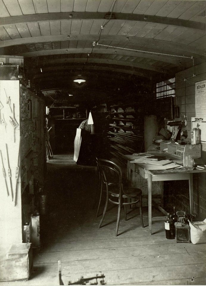 Materialwagen der Autoreparatur Werkstätte. Aufgen.29.August 1915. Standort, Cellulosefabrik Villach. (BildID 15461546)
