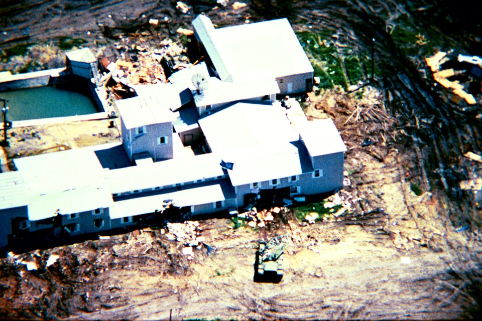 Mountcarmelfire04-19-93-h