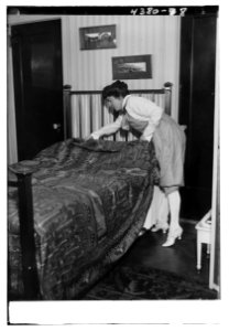 Maude (i.e. Maud) Powell LCCN2014705752
