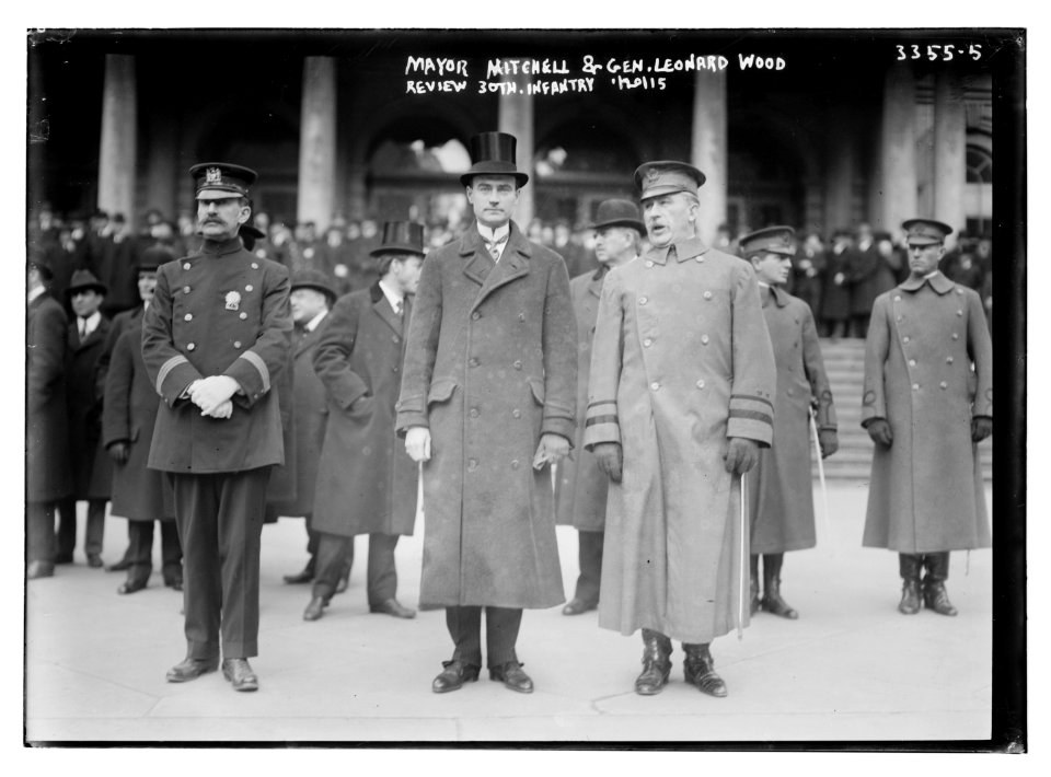 Mayor Mitchell (i.e., Mitchel) & Gen. Leonard Wood review 30th Infantry LCCN2014698215