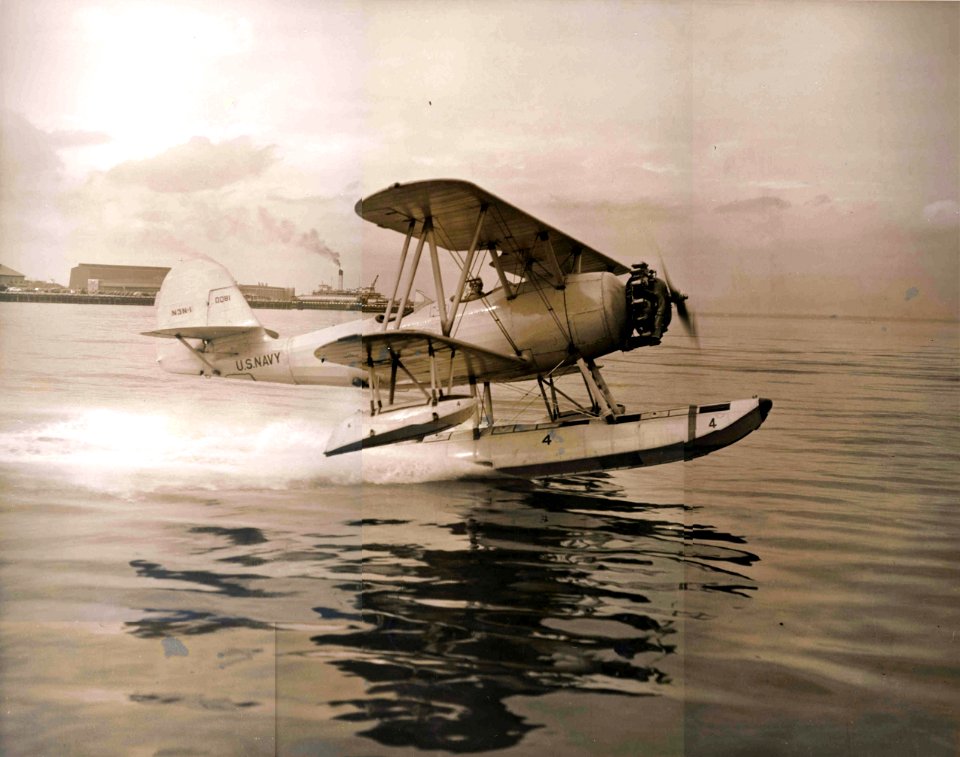 N3N-1 taking off March 1944