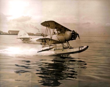 N3N-1 taking off March 1944