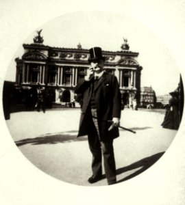 Nadar at Place de l'Opéra