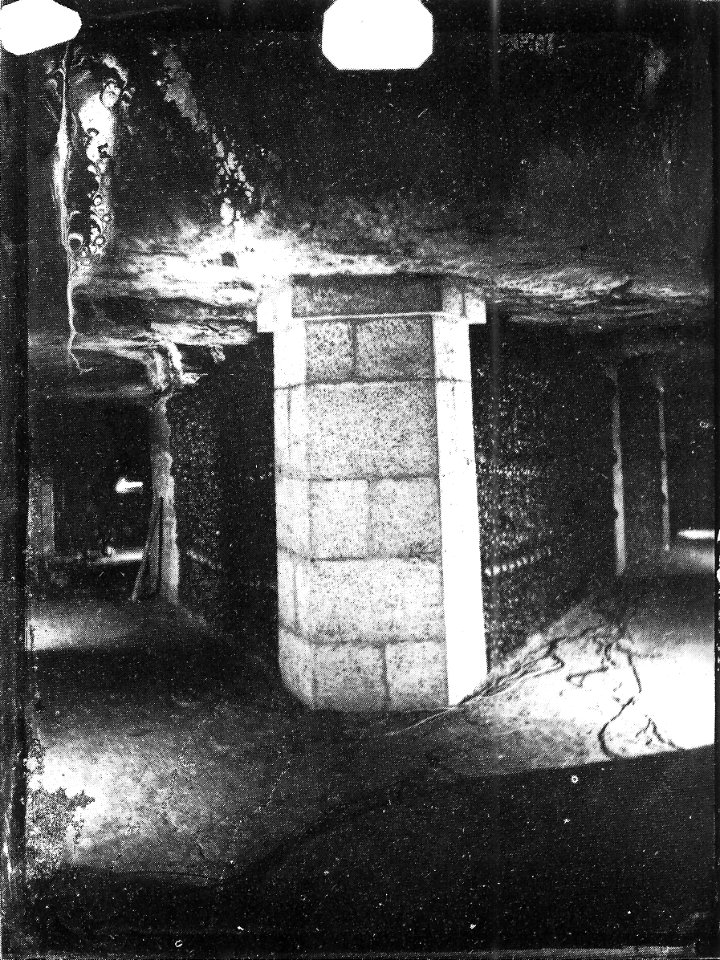 Nadar - Catacombes de Paris - NPS 65