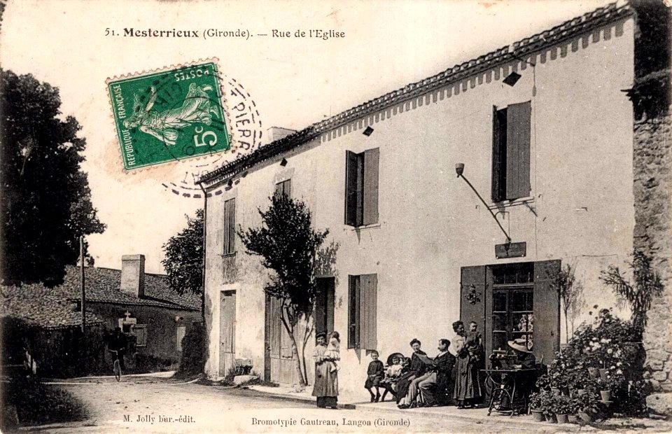 Mesterrieux - rue de l'église