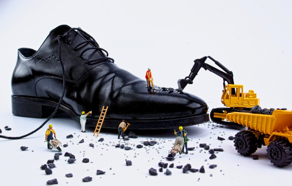 Macro design advertise