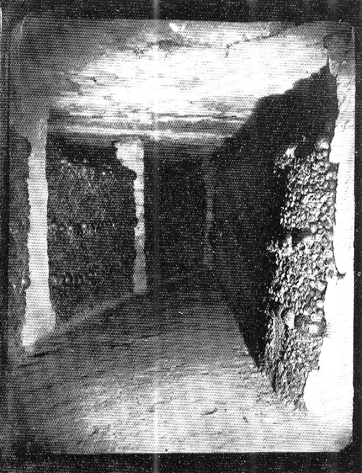 Nadar - Catacombes de Paris - NPS 55