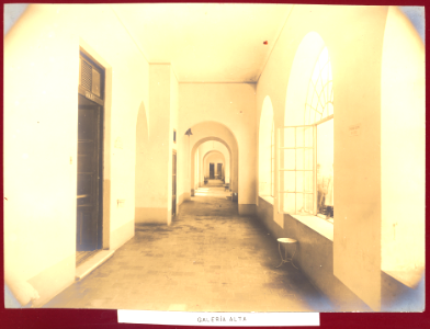 MG-53-004 (Hospital Rawson. Galería alta.)