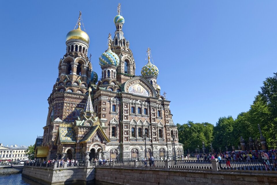 City building travel