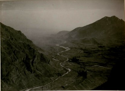 Panorama von Cimone Süd, ¤ 1230 gegen Asticotal und Cengio und die sieben Gemeinden.(23-II.1918.) (BildID 15513155)