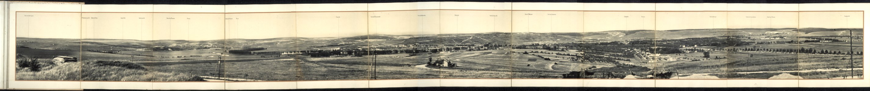 Panorama de Verdun, vue prise du Fort de la Chaume, 1917 (original)