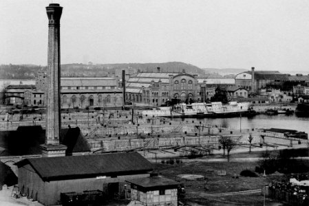 Panorama der Kaiserlichen Werft (Kiel 44.883)
