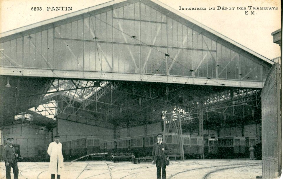 PANTIN - Intérieur du Dépot des Tramways