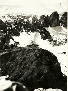 Panorama vom Standpunkt Innichriedelknoten, Paternkofel, Drei Zinnen. (4. Teilbild zu WK1 ALB15 04059a) (BildID 15420458)