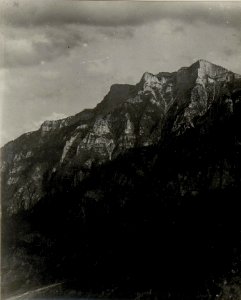 Panorama, Standpunkt S. Pietro (1. Teilbild = WK1 ALB083 24379a) (BildID 15632435)