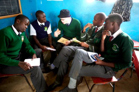Peer Educators Building AIDS Free Generation (15819083026)