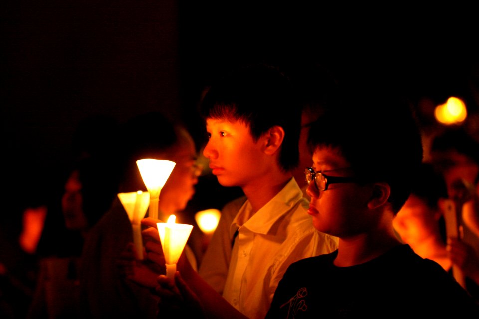 People in HK memory64 voa1