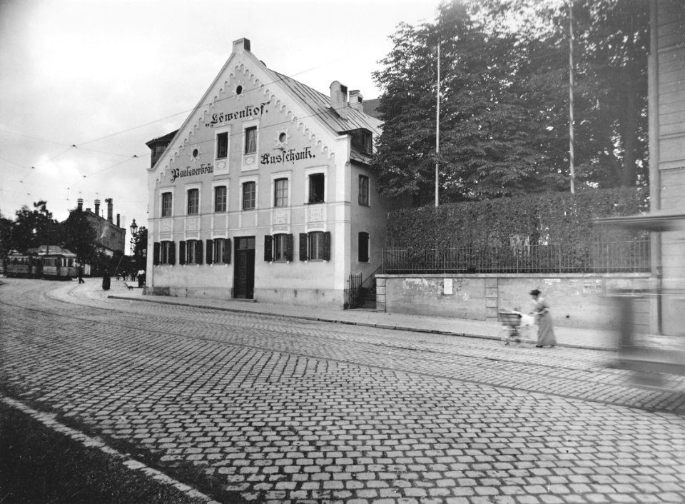 Pett loewenhof 1913