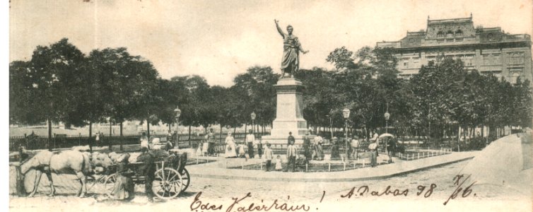 Petőfi tér - 1898 körül (1)