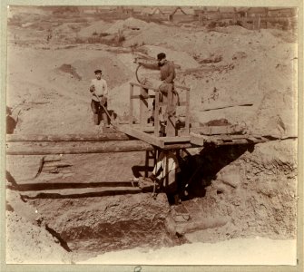 PG - Recovery of gold-bearing sand near Berezovsky