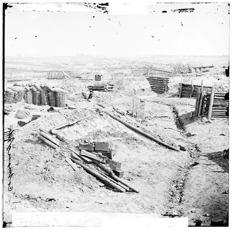 Petersburg, Virginia. Interior view of Confederate works near Elliott's salient LOC cwpb.02633