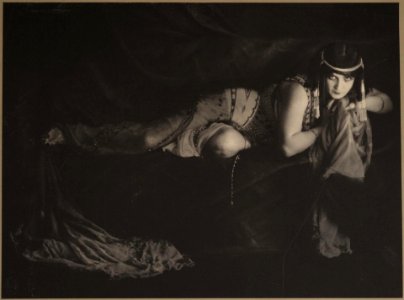 Photographies par Otto Wegener - Hôtel de vente Drouot - 2018 - 19