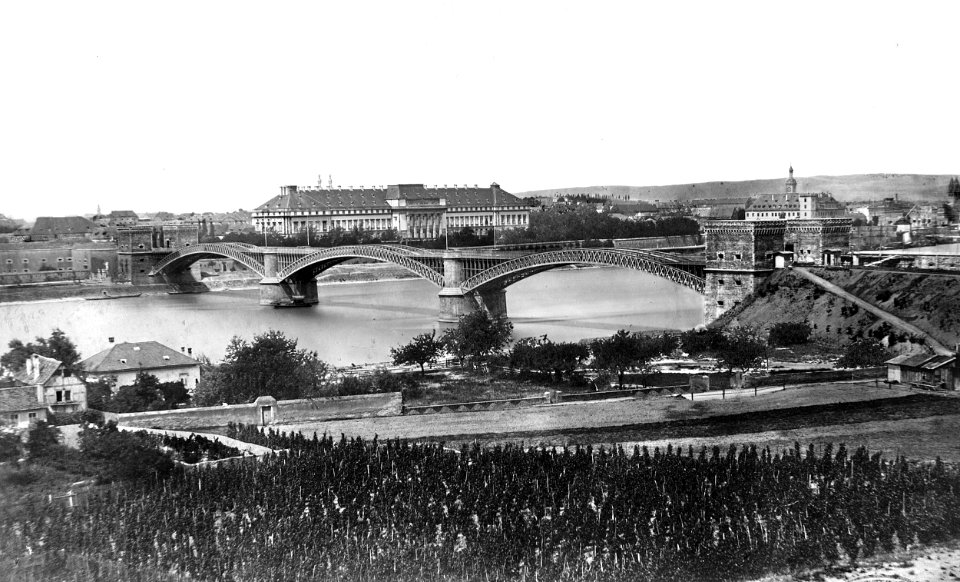 Pfaffendorfer Brücke nach Fertigstellung 1865