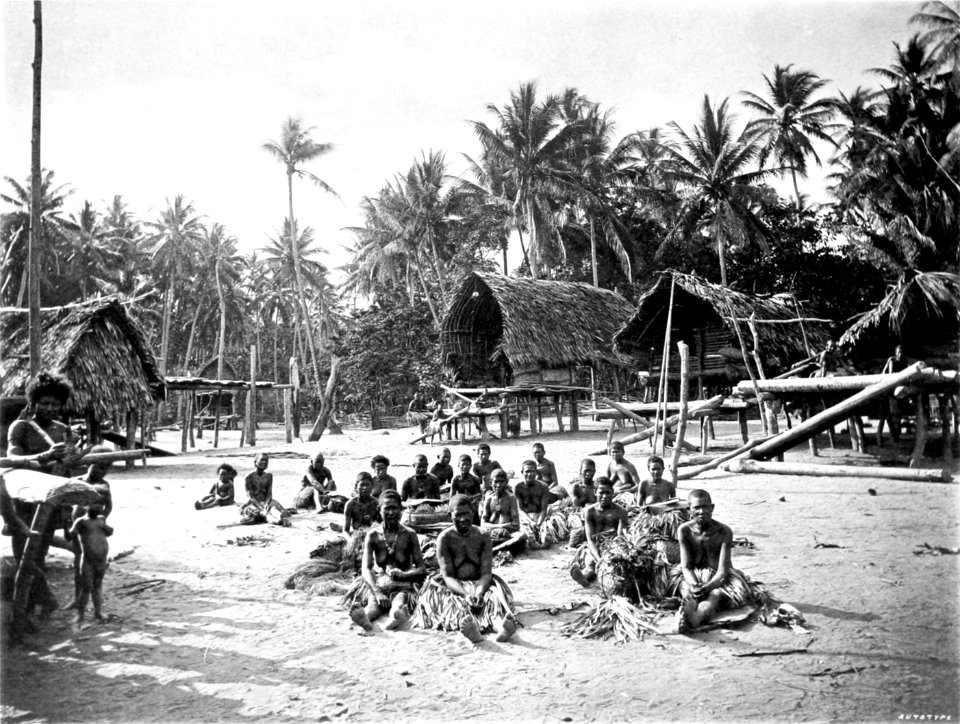 Picturesque New Guinea Plate XXXIII - Kerepunu Women at the Market Place of Kalo