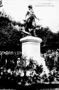 Pléville-Le-Pelley (statue de Jean Magrou)