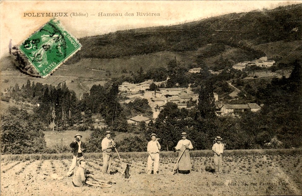 Poleymieux (Rhône) - quartier de la rivière 4
