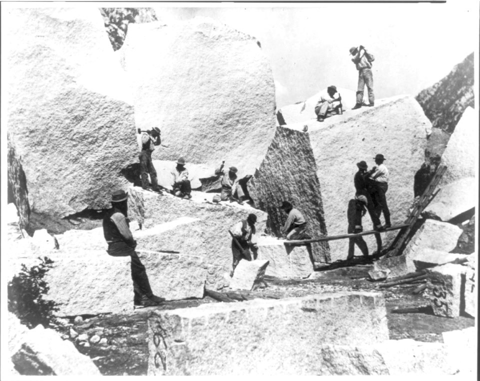 Quarrying granite for the Salt Lake City Mormon Temple LCCN2016651814