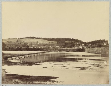 Pontoon bridge across Potomac River at Berlin, October 1862 LCCN2012649820