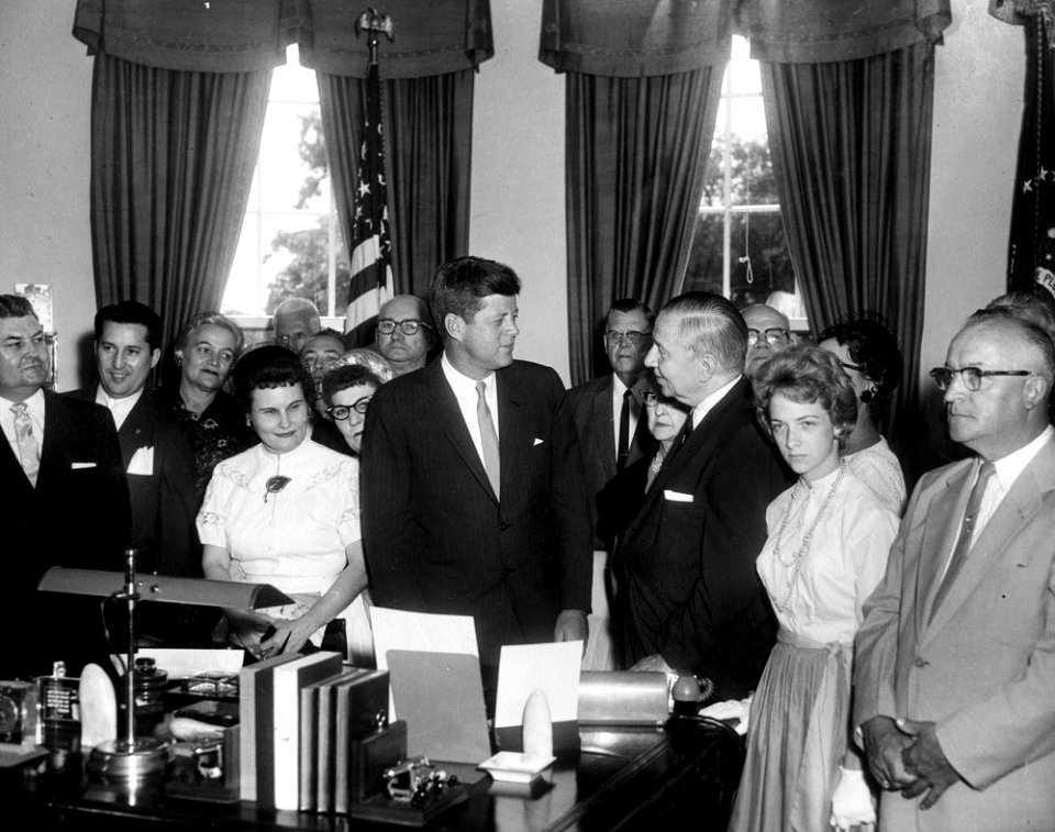 President John F. Kennedy Meets with Paul Powell, Speaker of the House of Representatives for Illinois (01)