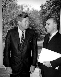 President John F. Kennedy with Ambassador of Iran, Mahmoud Foroughi (02)