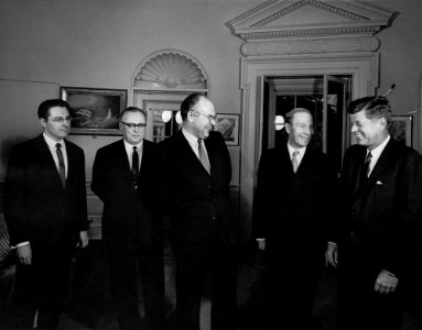 President John F. Kennedy with First Deputy Foreign Minister of the Soviet Union, Vasiliy Vasilyevich Kuznetsov (01)