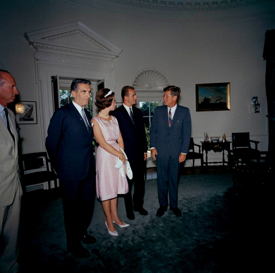 President John F. Kennedy with Prince Juan Carlos of Spain and Princess Sophia of Greece (01)