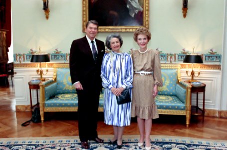 President Ronald Reagan and Nancy Reagan with Lady Bird Johnson