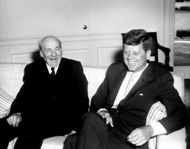 President John F. Kennedy with Clement Attlee, 1st Earl Attlee, Former British Prime Minister and Labour Party Leader (02)