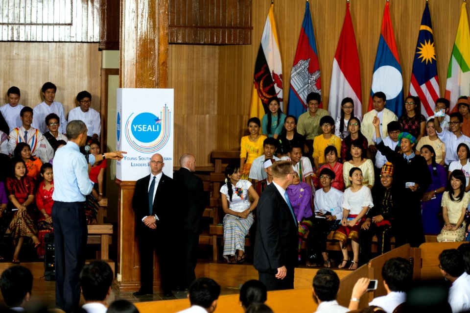 President Obama Engages With Southeast Asian Youth - Flickr - East Asia and Pacific Media Hub (4)