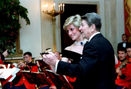 President Ronald Reagan dancing with Princess Diana photo