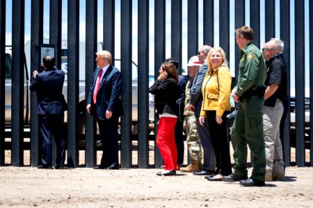 President commemorates 200 Miles of Border Wall Constructed - 50045272536