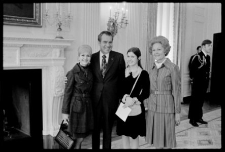 President Richard Nixon and First Lady Pat Nixon with Actresses Debbie Reynolds and Carrie Fisher